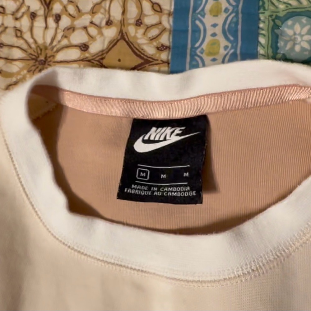 Nike Tech Fleece Crew neck shirt,med, cream/beige, used lightly - Picture 5 of 10